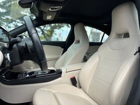 Used 2020 Mercedes-Benz CLA 250 image 8