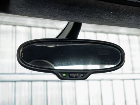 Used 2011 Audi R8 V8 image 23