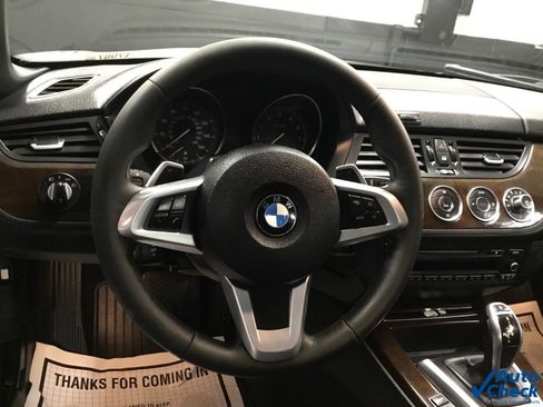 Used 2012 BMW Z4 sDrive28i image 41