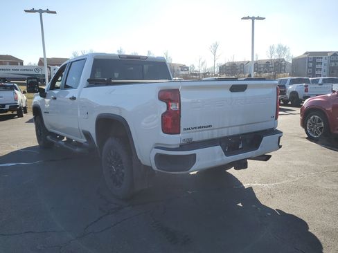 Used 2022 Chevrolet Silverado 2500 LT w/ Z71 Sport Edition image 3
