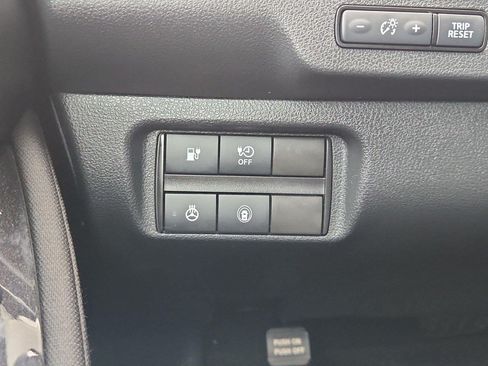 Used 2022 Nissan Leaf SV FWD image 18