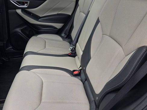 Used 2024 Subaru Forester Limited w/ Convenience Package AWD/4WD image 46