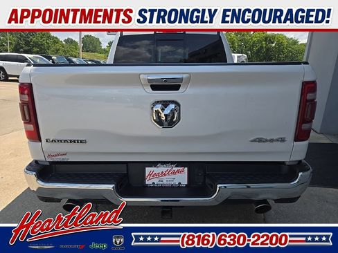 Used 2019 RAM 1500 Laramie AWD/4WD image 10