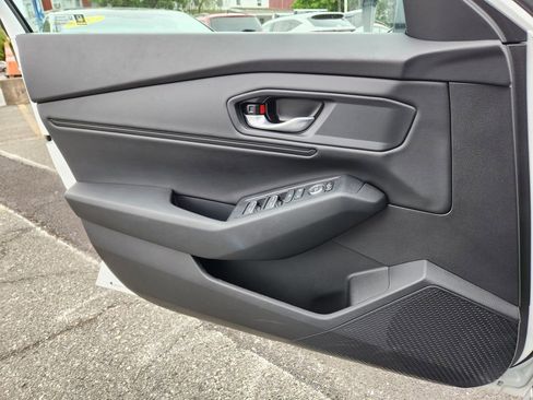 Certified 2025 Honda Accord SE image 24
