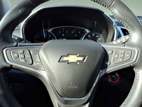 Used 2022 Chevrolet Equinox LT FWD image 22