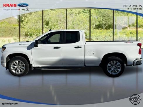 Used 2023 Chevrolet Silverado 1500 Custom AWD/4WD image 8