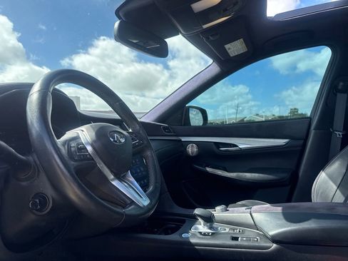 Used 2019 INFINITI QX50 Essential w/ Sensory Package FWD image 38