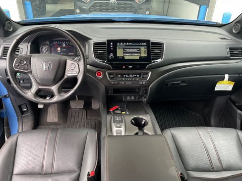 Used 2024 Honda Passport TrailSport image 11