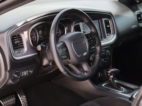 Used 2019 Dodge Charger Scat Pack w/ Plus Group RWD image 11