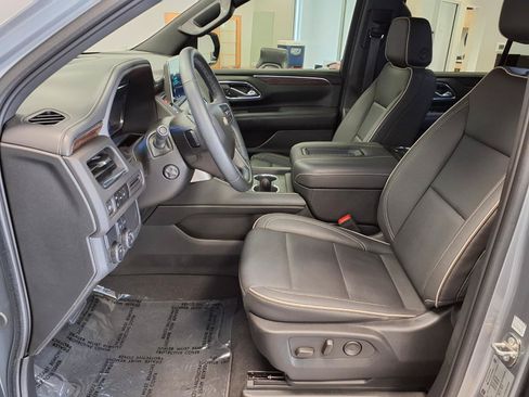 Used 2023 Chevrolet Tahoe Premier RWD image 22