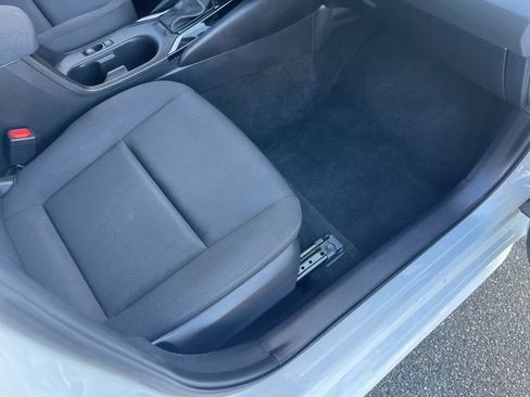 Used 2023 Toyota Corolla LE image 21