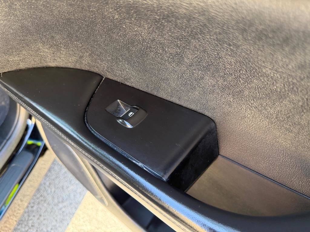Used 2017 Lincoln MKX Reserve w/ Lincoln MKX Climate Package FWD image 25