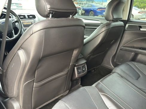 Used 2016 Ford Fusion Titanium FWD image 46