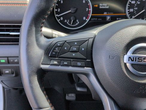 Used 2020 Nissan Sentra SR w/ Premium Package image 19