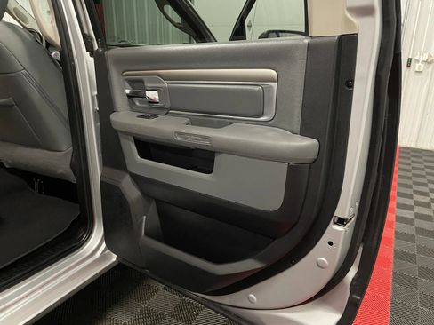 Used 2017 RAM 1500 Big Horn image 37