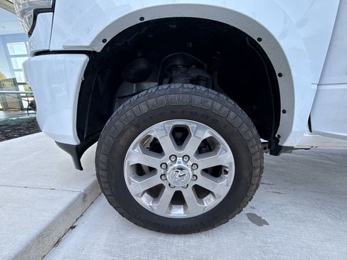 Used 2019 RAM 3500 Laramie image 33