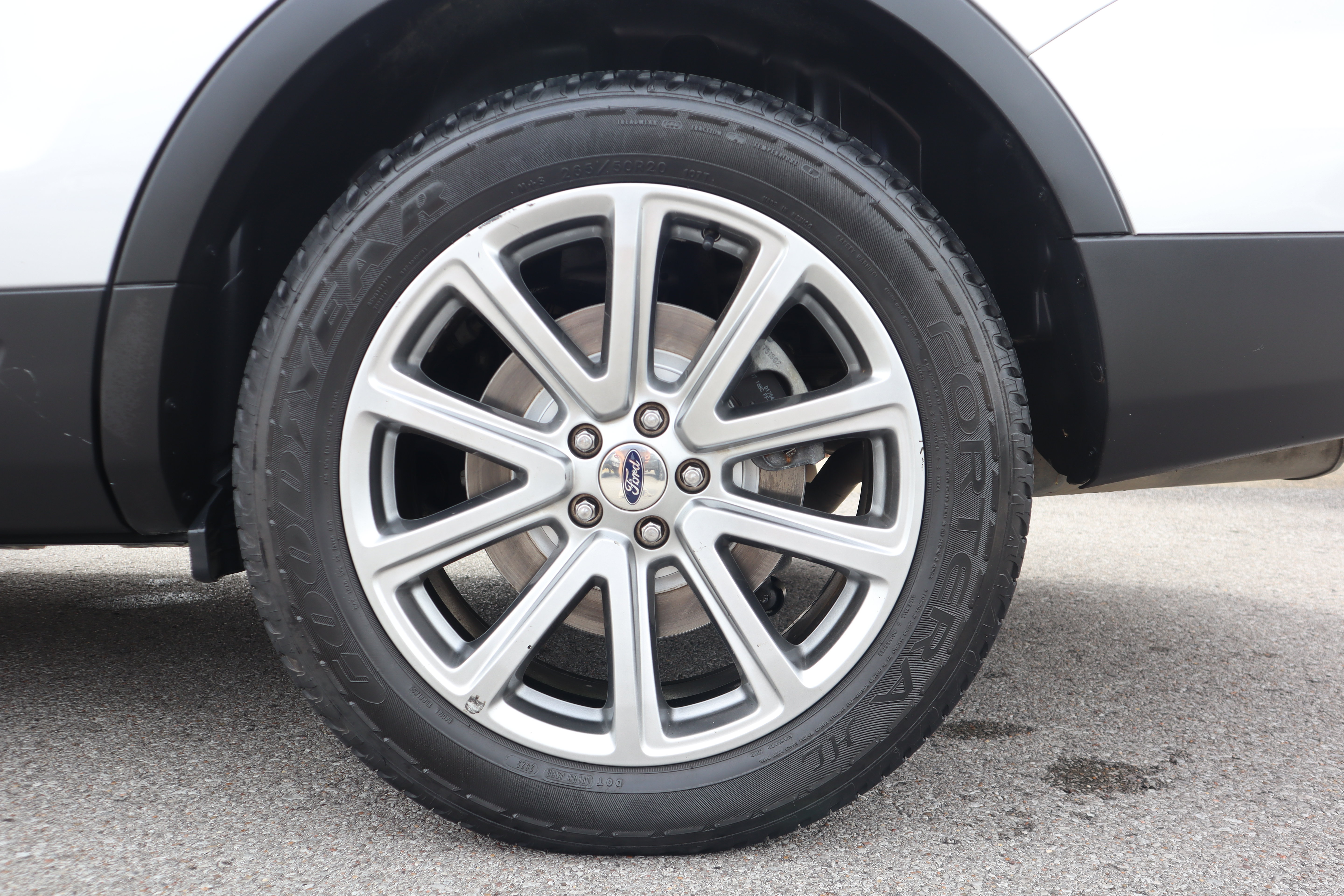 Used 2017 Ford Explorer Limited FWD image 10
