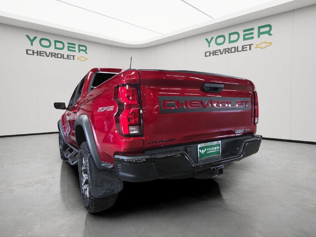 New 2026 Chevrolet Colorado ZR2 w/ Off-Road Front Bumper Package AWD/4WD image 10