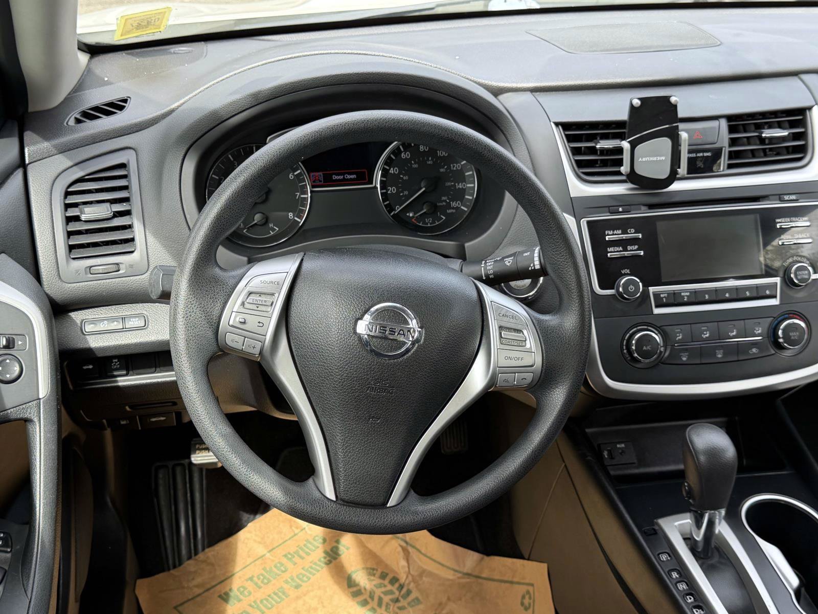 Used 2016 Nissan Altima 2.5 S w/ Power Driver Seat Package FWD image 12