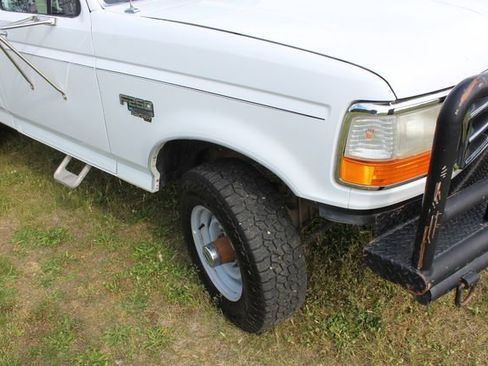 Used 1996 Ford F250 4x4 Regular Cab image 5