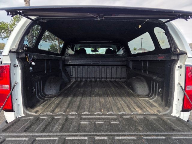 Used 2017 Chevrolet Colorado LT AWD/4WD image 25