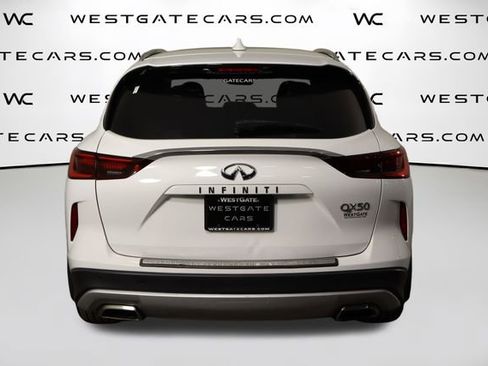 Used 2023 INFINITI QX50 Luxe w/ Cargo Package FWD image 4