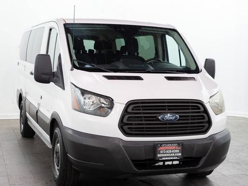 Used 2016 Ford Transit 150 XL RWD image 1
