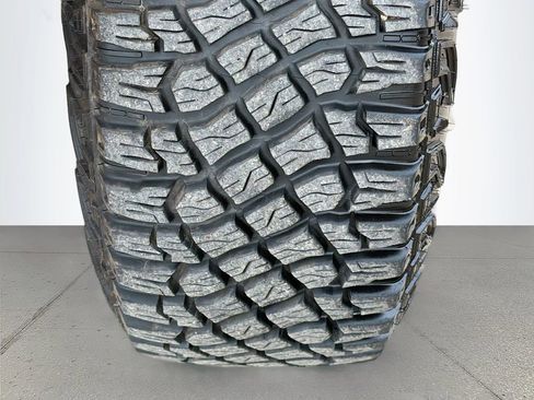 Used 2024 Ford Bronco Badlands image 40