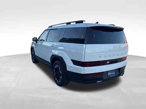 Used 2025 Hyundai Santa Fe SEL image 8