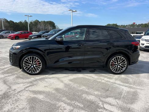 New 2025 Audi SQ5 Premium Plus image 8