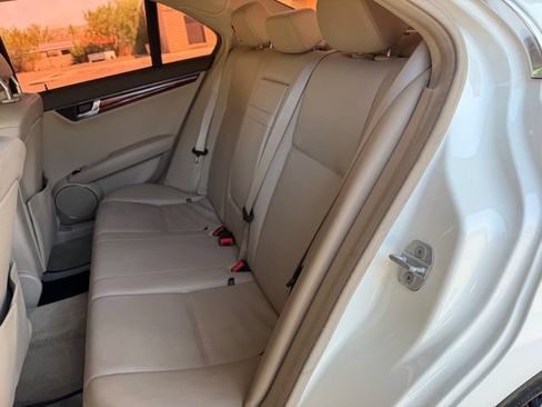 Used 2011 Mercedes-Benz C 300 Sedan image 30