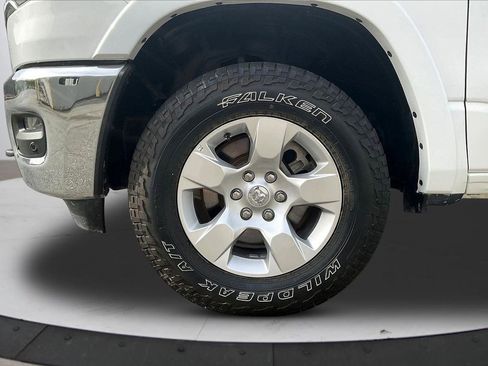 Used 2025 RAM 1500 Big Horn AWD/4WD image 34