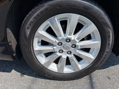 Used 2014 Toyota Sienna XLE w/ Entertainment Package AWD/4WD image 33