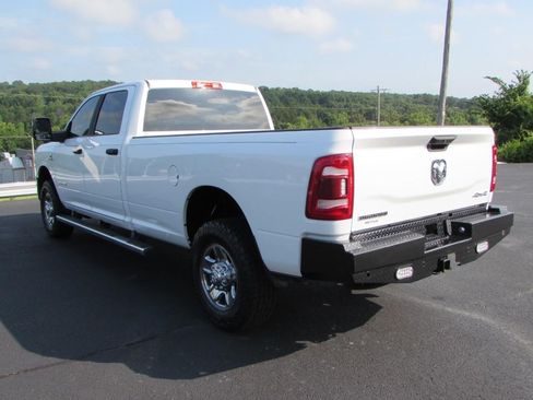 Used 2024 RAM 3500 Big Horn AWD/4WD image 5