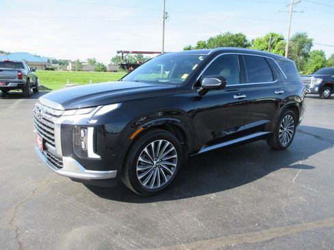 Used 2025 Hyundai Palisade Calligraphy AWD/4WD image 11