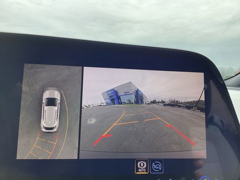 New 2026 Chevrolet Equinox EV LT image 14