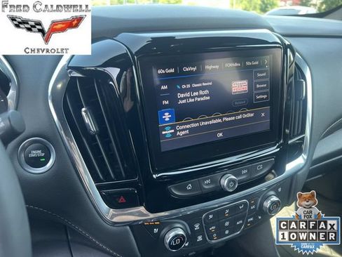Used 2023 Chevrolet Traverse Premier FWD image 19