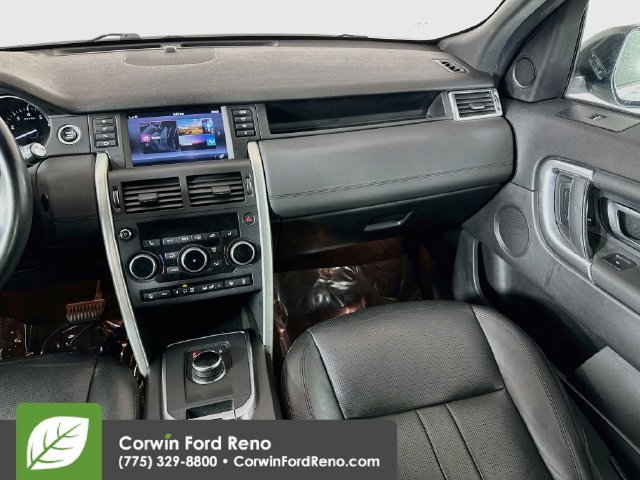 Used 2019 Land Rover Discovery Sport HSE AWD/4WD image 27