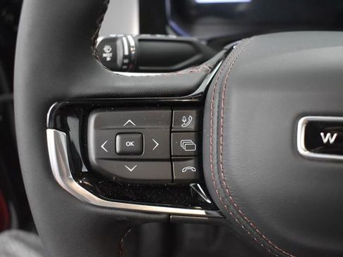 Used 2025 Jeep Wagoneer S Launch Edition w/ Trailer Tow Group image 17