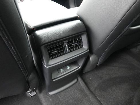 Used 2025 Honda CR-V Sport-L image 28