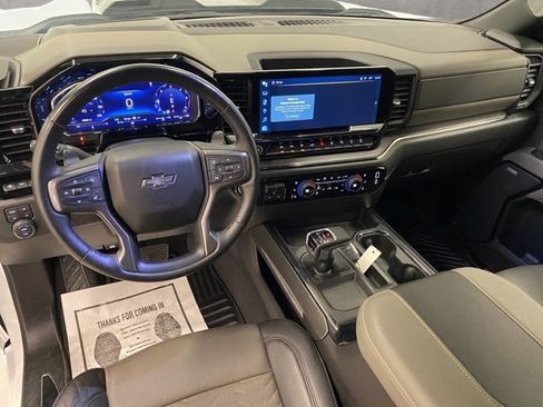 Used 2024 Chevrolet Silverado 1500 ZR2 w/ Technology Package image 12