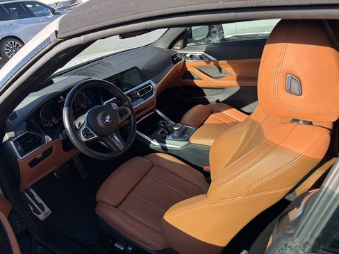 Used 2023 BMW M440i Convertible w/ Premium Package image 3