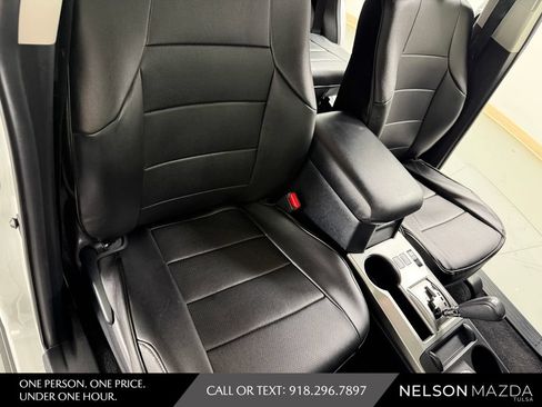 Used 2024 Toyota 4Runner SR5 AWD/4WD image 49