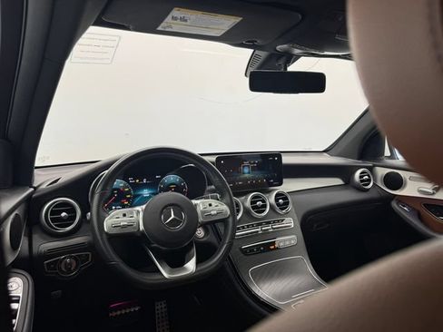 Used 2021 Mercedes-Benz GLC 300 4MATIC Coupe image 43