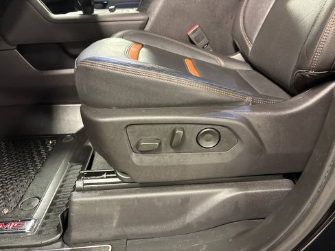 Used 2024 GMC Sierra 1500 AT4 w/ AT4 Premium Package image 25