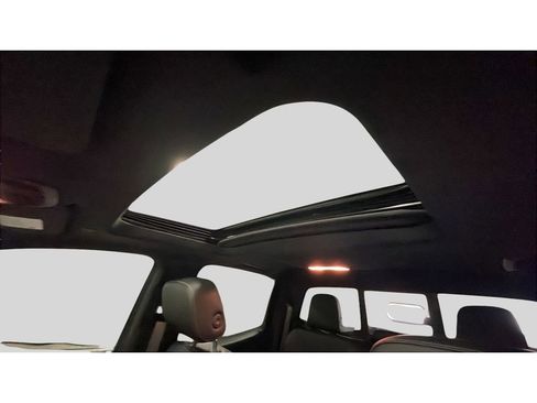 Used 2023 GMC Canyon Elevation w/ Elevation Premium Package image 15