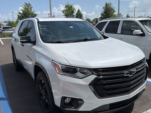 Used 2018 Chevrolet Traverse Premier w/ Redline Edition FWD image 2