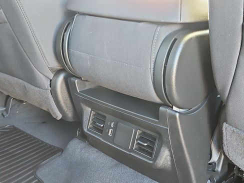 Used 2024 Chevrolet Silverado 2500 Custom w/ Custom Value Package AWD/4WD image 29