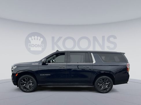 Used 2023 Chevrolet Suburban High Country image 2