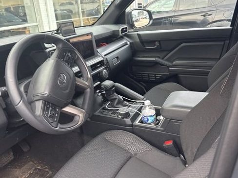 Used 2025 Toyota 4Runner SR5 image 7